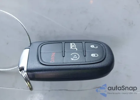 2015 Jeep Cherokee Limited z USA, uszkodzony, nr VIN 1C4PJMDS1FW759194